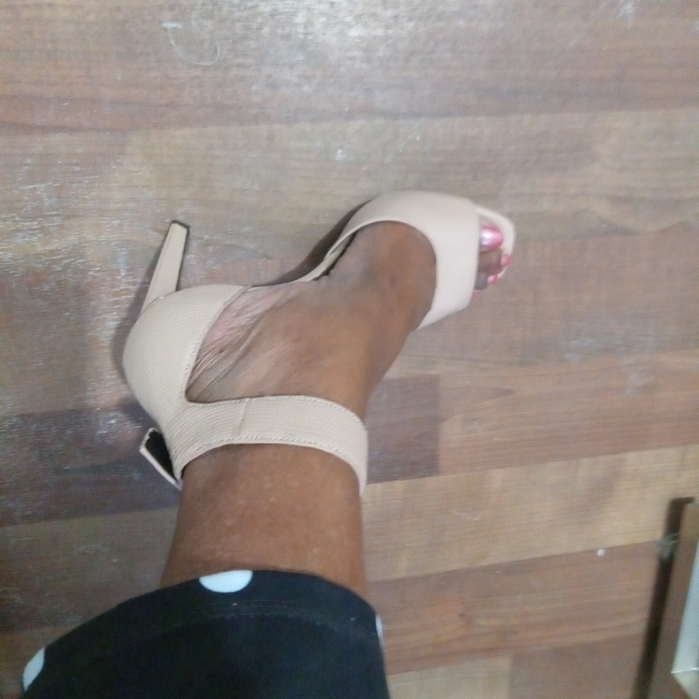 Shoes - Picture 11 of 16